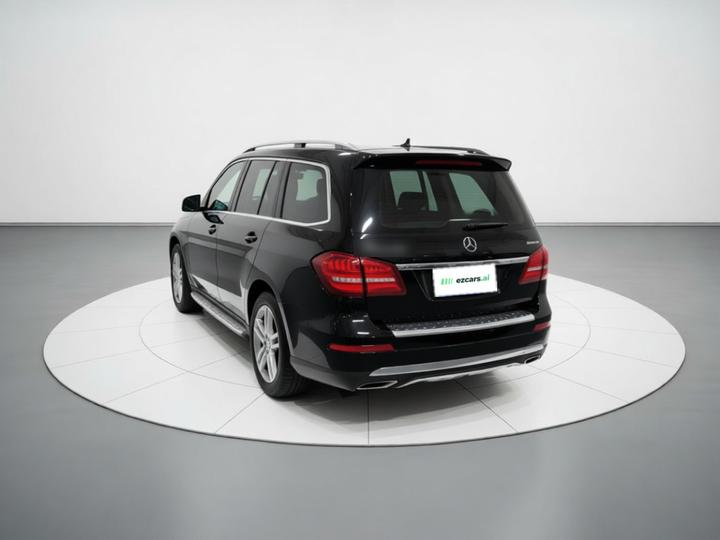 GLS 2018 Facelift GLS 320 4MATIC photo 4