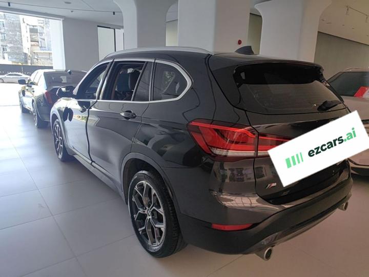 X1 2021 Facelift sDrive25Li Leading photo 4