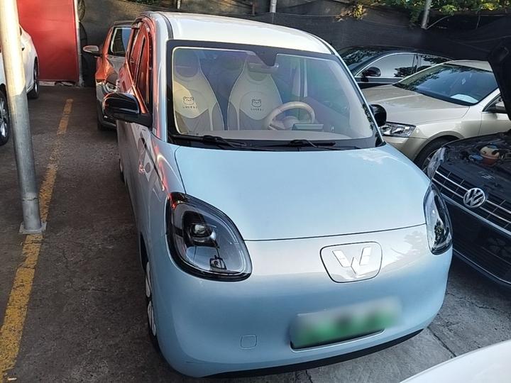 Hongguang MINIEV 2025 4th Gen 4-Door Advanced photo 2