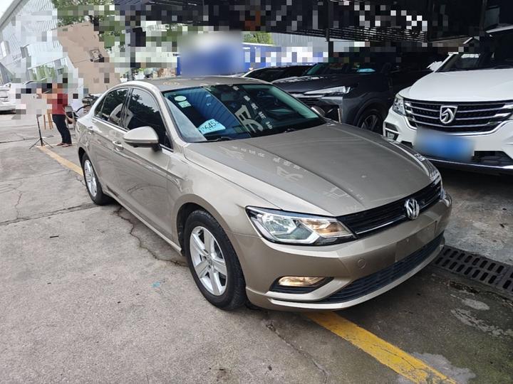 Lamando 2018 230TSI DSG photo 3