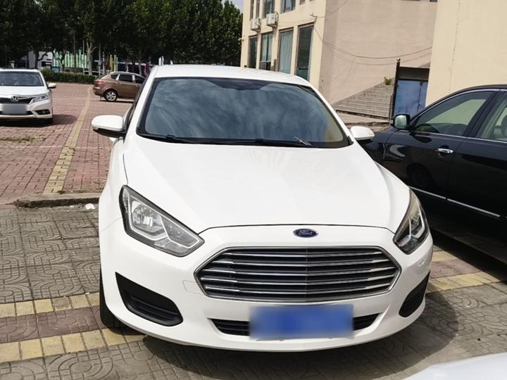 Escort 2019 Facelift 1.5L AT China VI photo 2