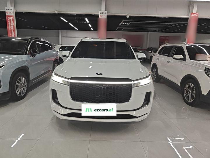 Li Auto ONE 2021 EREV 6-Seater photo 2
