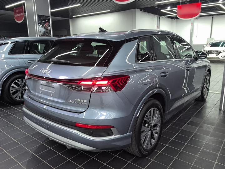 Q4 e-tron 2024 40 e-tron photo 4