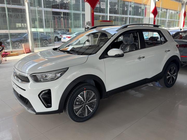 Stonic 2026 1.4L AT