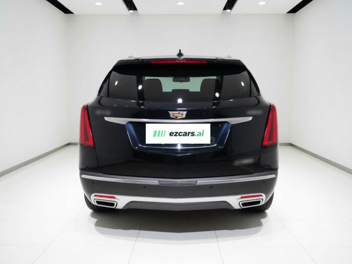 XT5 2020 28T Luxury photo 3
