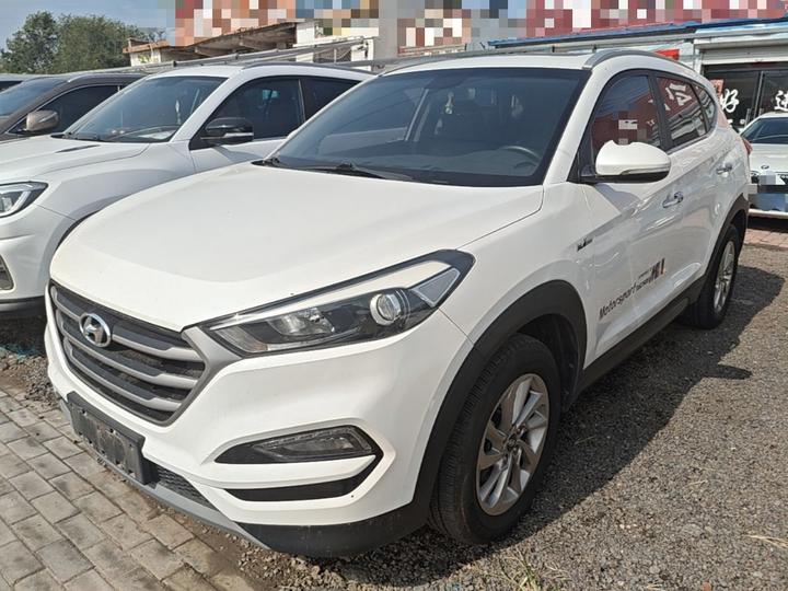 Tucson 2015 1.6T DCT RWD Smart
