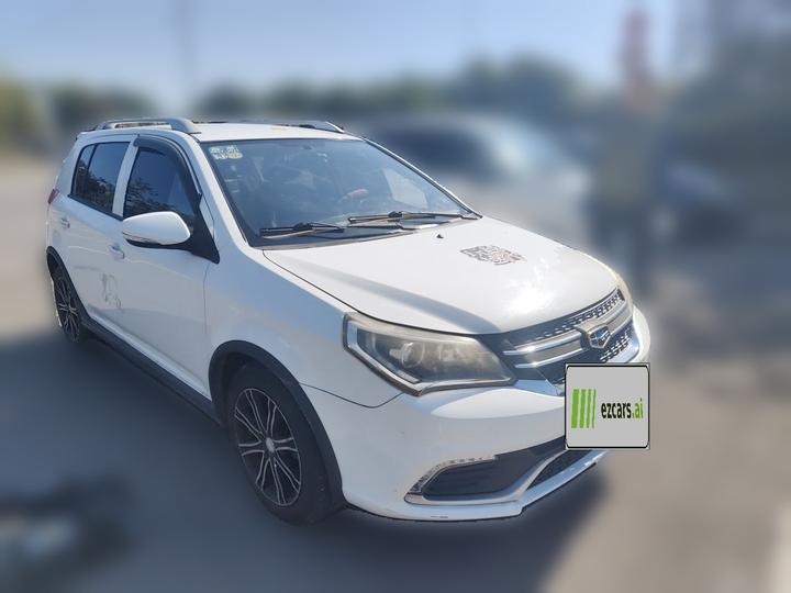 2014 CROSS 1.5L MT Progressive photo 3