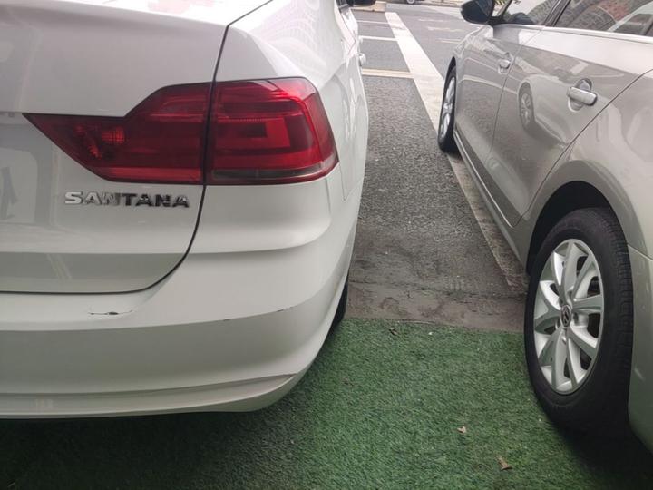 Santana 2018 1.5L AT photo 7