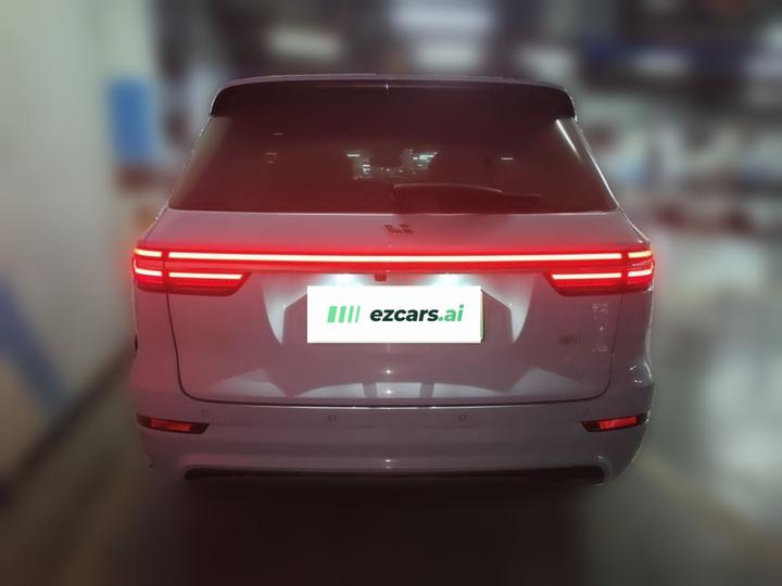 Li Auto ONE 2020 EREV 6-Seater photo 5