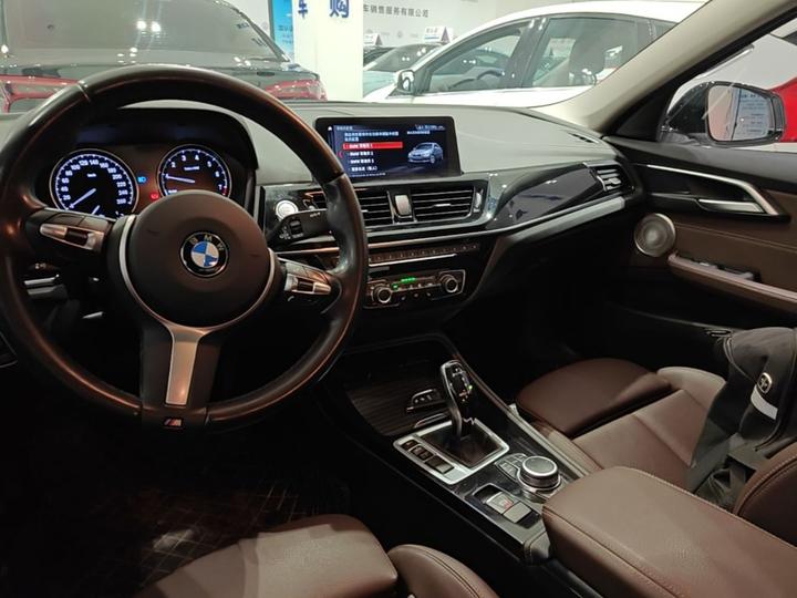 1 Series 2021 120i M Sport photo 8