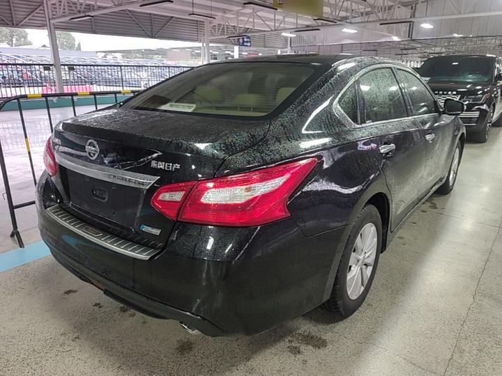 Teana 2016 Facelift 2.0L XL Comfort photo 4