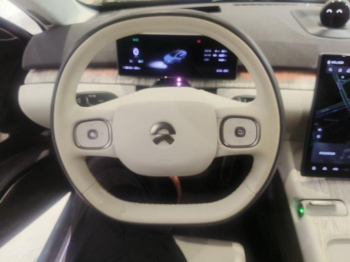 ET7 2022 100kWh Launch Edition photo 2