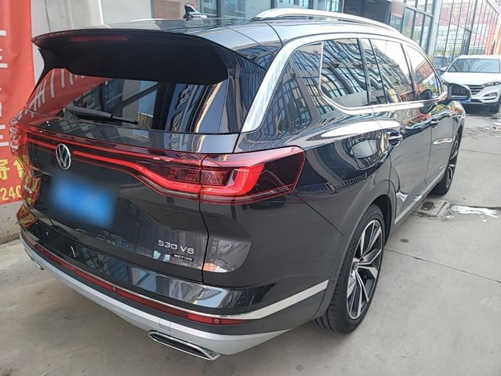 2021 530TSI AWD Flagship Pro photo 6