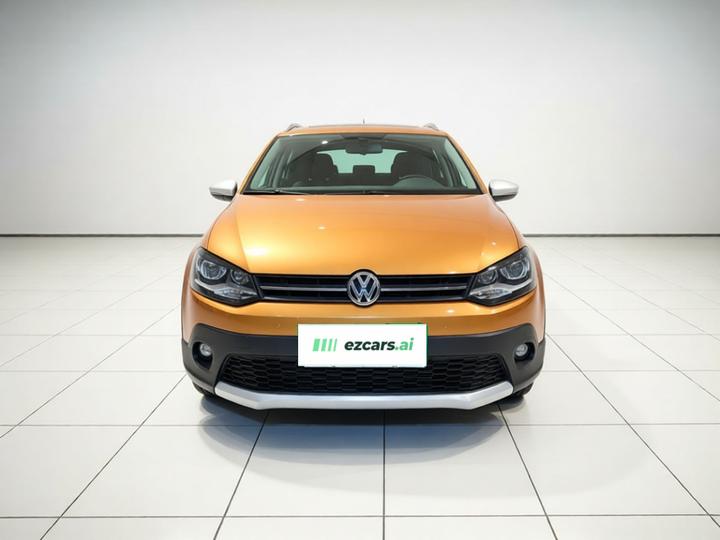 2018 1.5L Cross Polo AT photo 2
