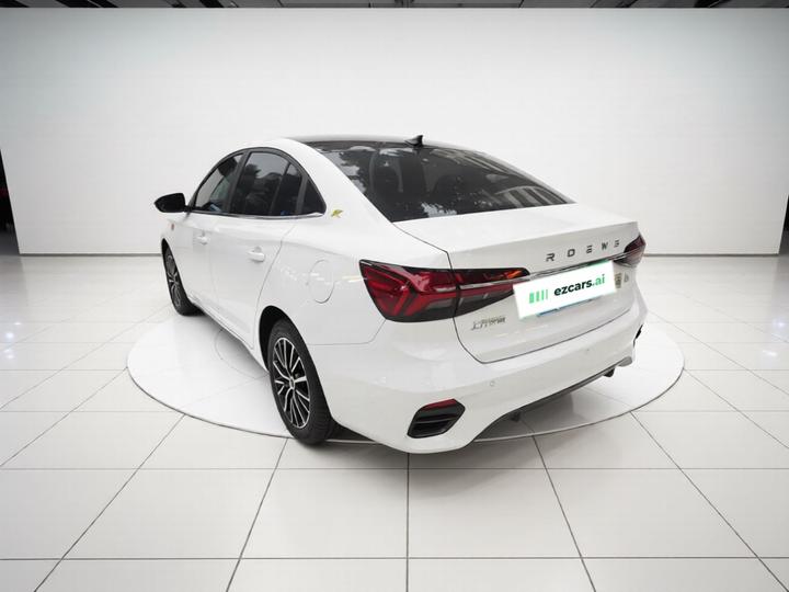i5 2021 1.5L CVT Starlight photo 4