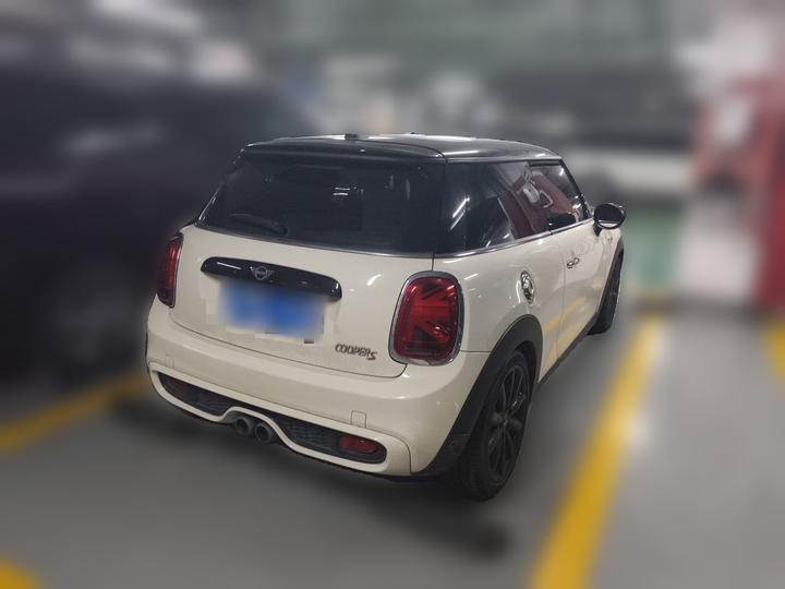 2019 2.0T COOPER S Classic photo 6