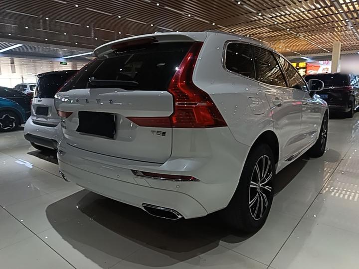 XC60 2021 T5 AWD Luxury photo 4