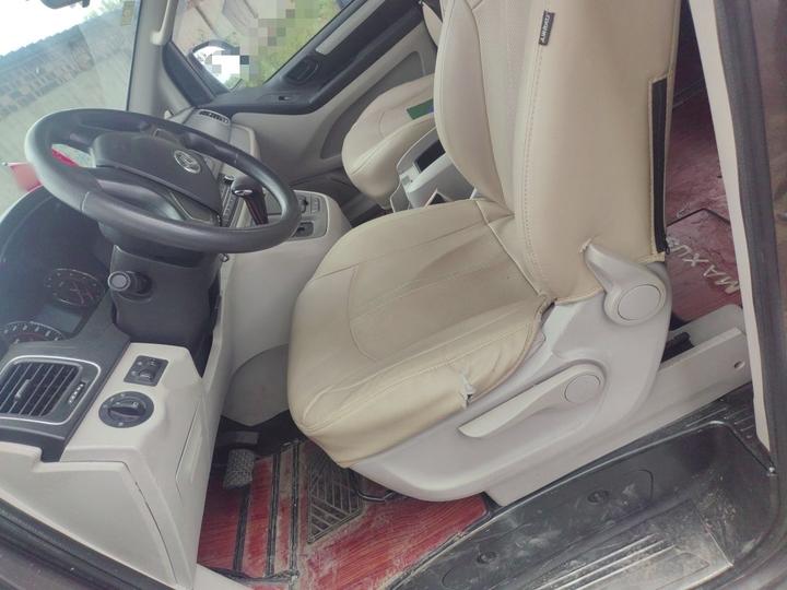 MAXUS G10 2014 2.0T AT Elite photo 7