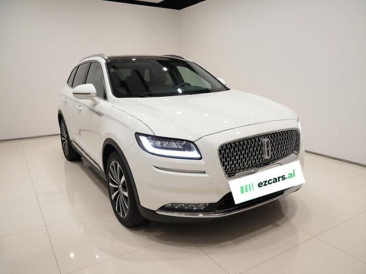 Nautilus 2021 2.0T AWD photo 3