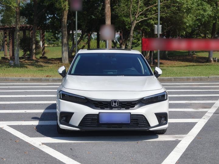 Civic 2023 HATCHBACK 240TURBO CVT photo 2