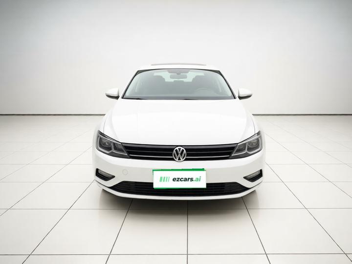 Lamando 2015 230TSI DSG photo 2
