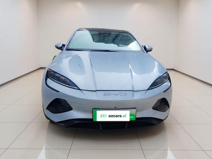 Seal 2022 550km Standard Range RWD Premium photo 2
