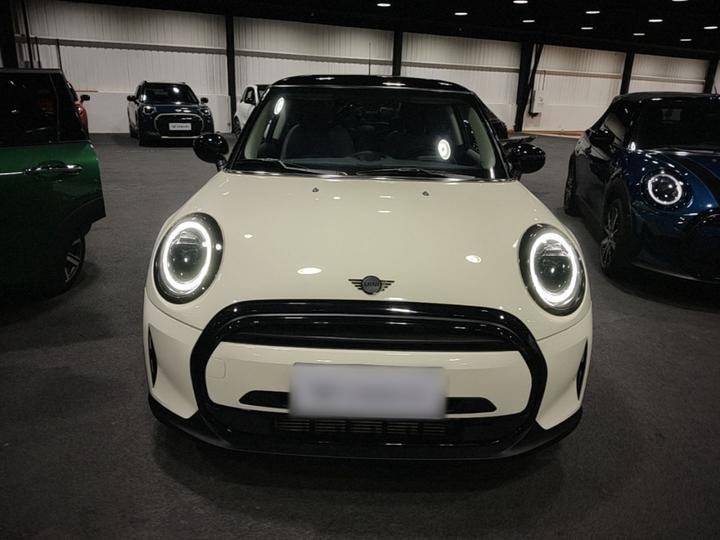 2023 1.5T COOPER photo 2