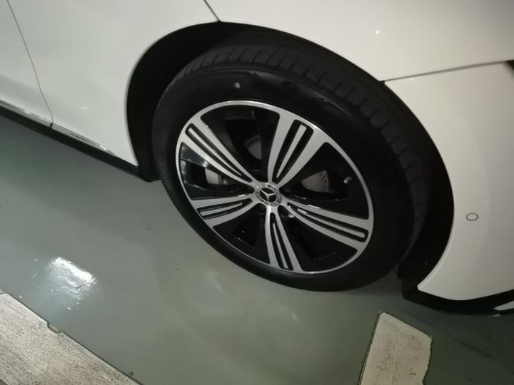EQE 2025 500 4MATIC Luxury photo 8