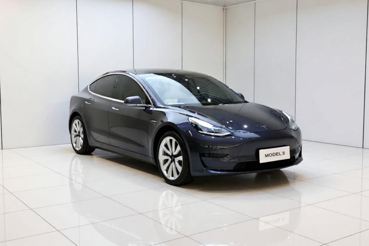 Model 3 2019 Standard Range RWD Upgraded photo 3