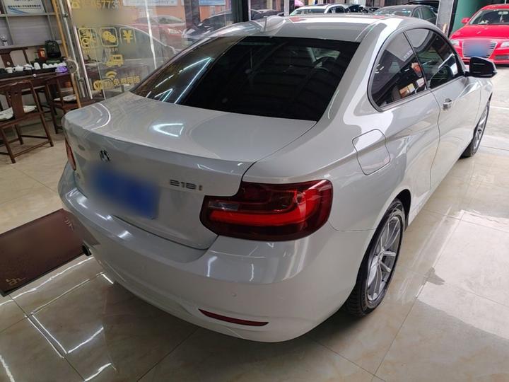 2 Series Imported 2015 218i photo 4