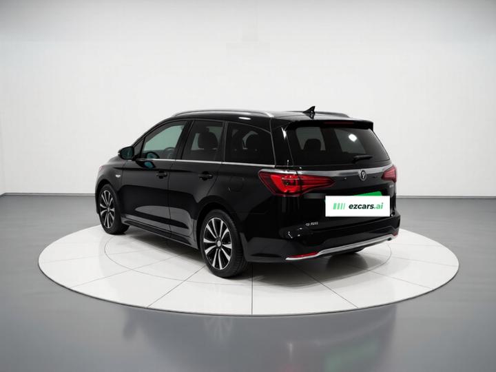 GL8 2022 Avenir 6-Seater photo 4