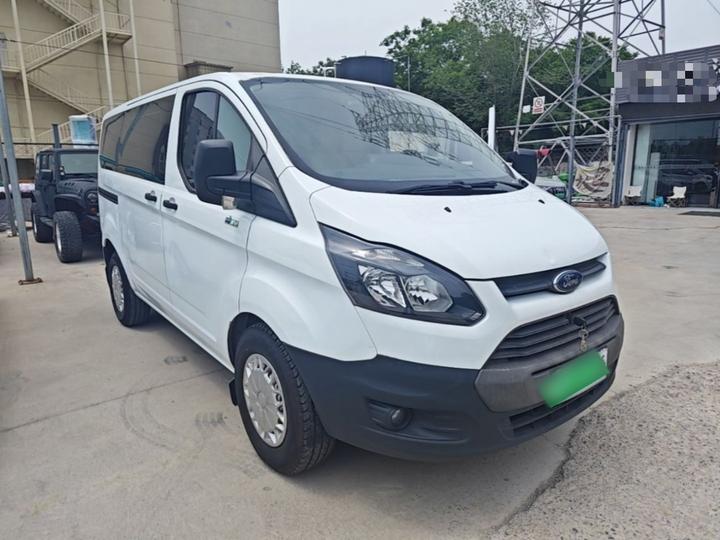 Transit 2019 2.0T Diesel Short Wheelbase 6-Seater China VI photo 3