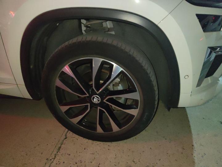 Kodiaq 2022 Facelift TSI330 7-Seater RWD photo 8