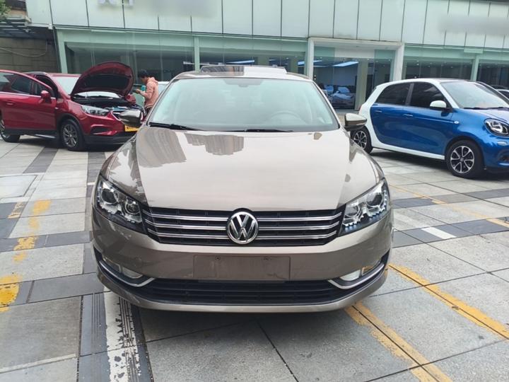 Passat 2015 1.8TSI DSG photo 2