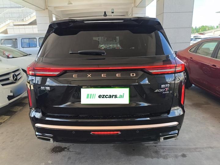 2023 400T AWD 6-Seater photo 3