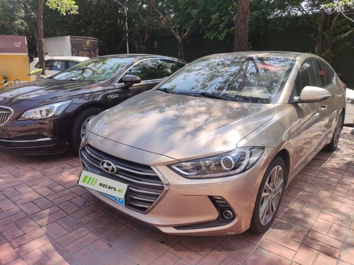 Elantra 2016 1.6L AT Smart Elite