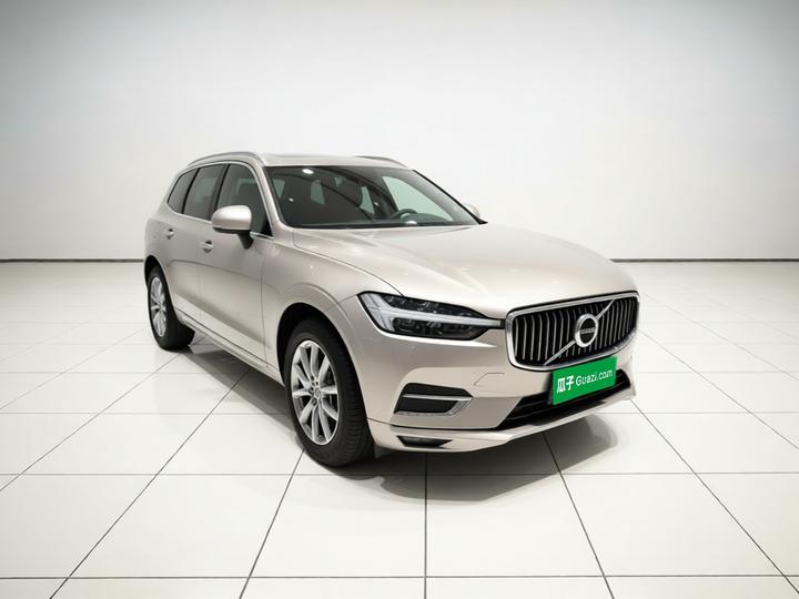 XC60 2021 T5 AWD Luxury photo 3