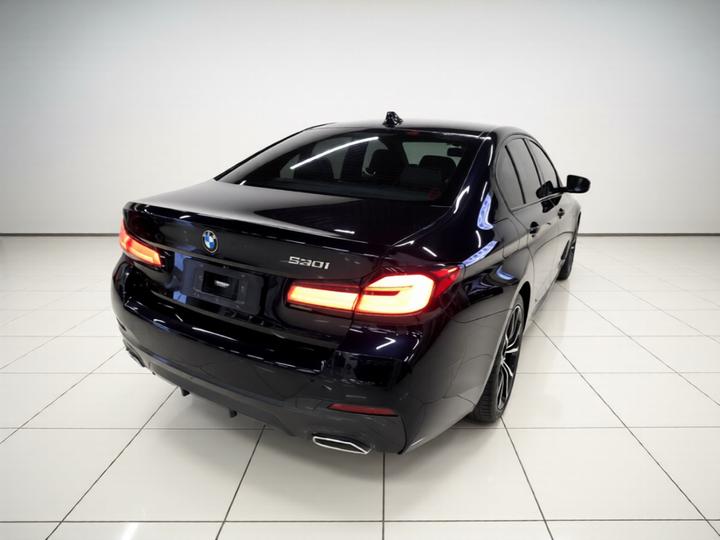 5 Series Imported 2022 Facelift 530i M Sport Package photo 6