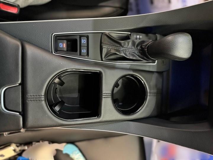 Avalon 2022 2.0L Progressive photo 5