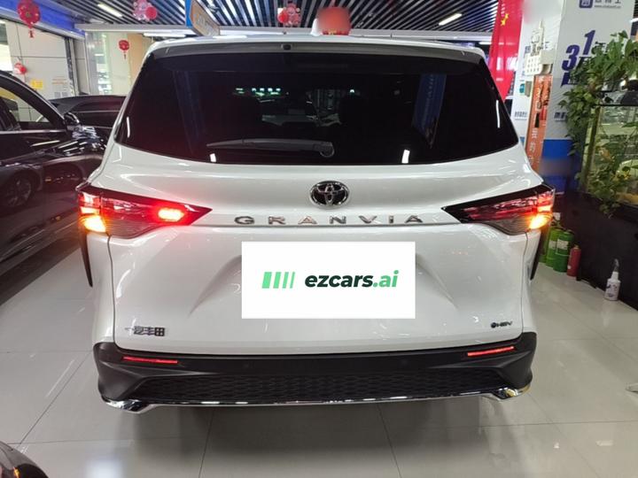 Granvia 2024 2.5L Hybrid Comfort photo 5