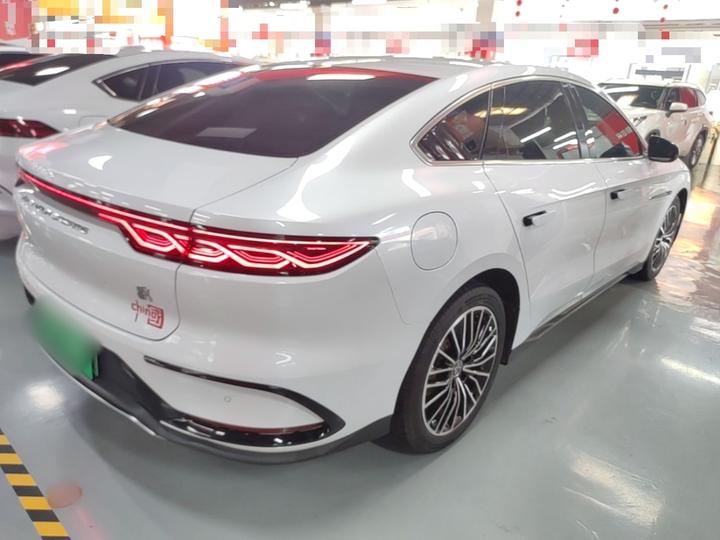 Han 2022 DM-i 121KM Premium photo 4