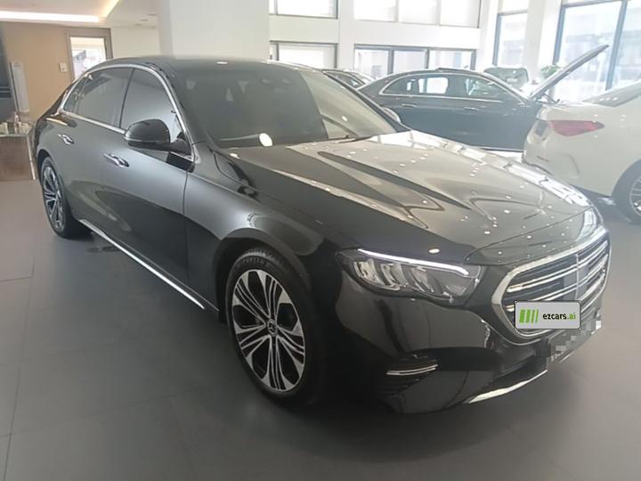 E-Class 2026 E 300 L Luxury photo 3
