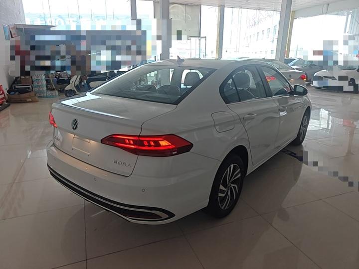 Bora 2026 200TSI DSG photo 4