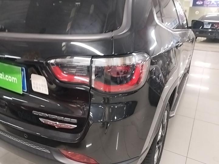 Compass 2017 200TS AT Performance AWD photo 7