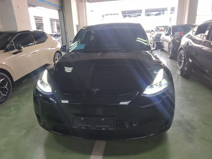 Model Y 2022 Facelift RWD photo 2