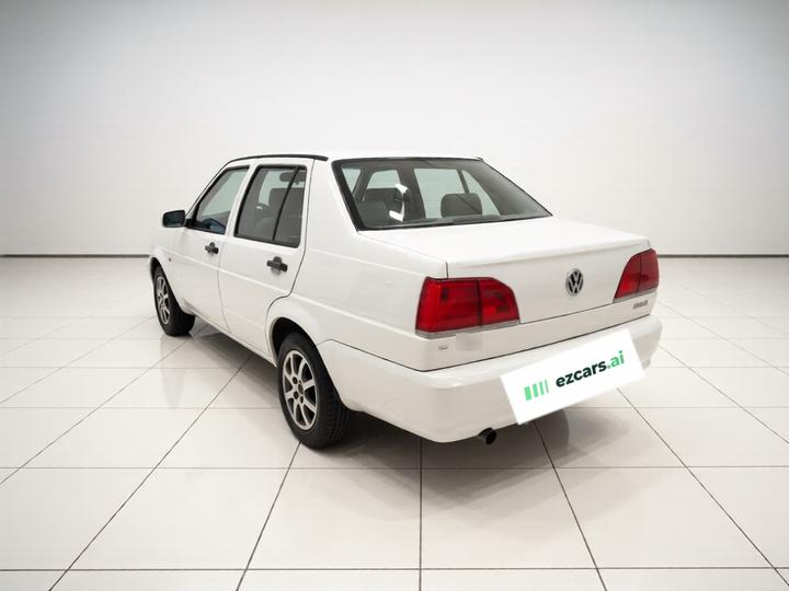 2010 1.6L photo 4