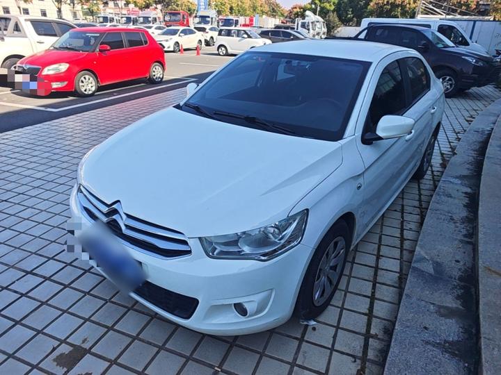 2016 1.6L MT Fashion