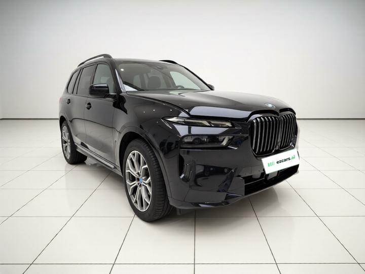 X7 2023 xDrive40i Leading Luxury photo 3