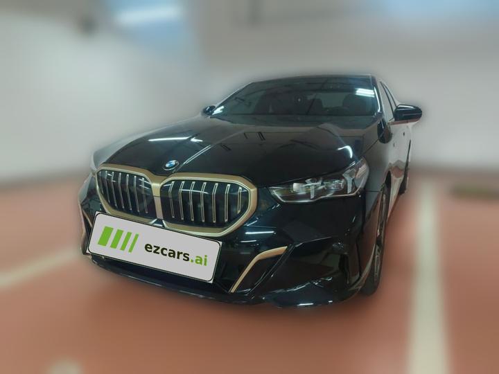 5 Series 2024 525Li M Sport Package