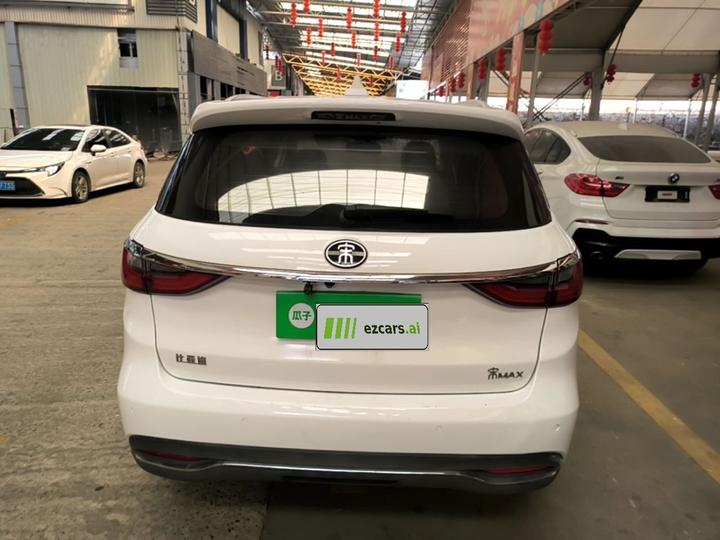 Song MAX 2017 1.5T AT Connected Elite 7-Seater photo 5